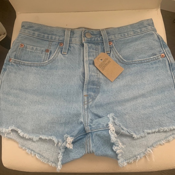 Levi's Light Blue Denim Women's Shorts - Picture 5 of 5